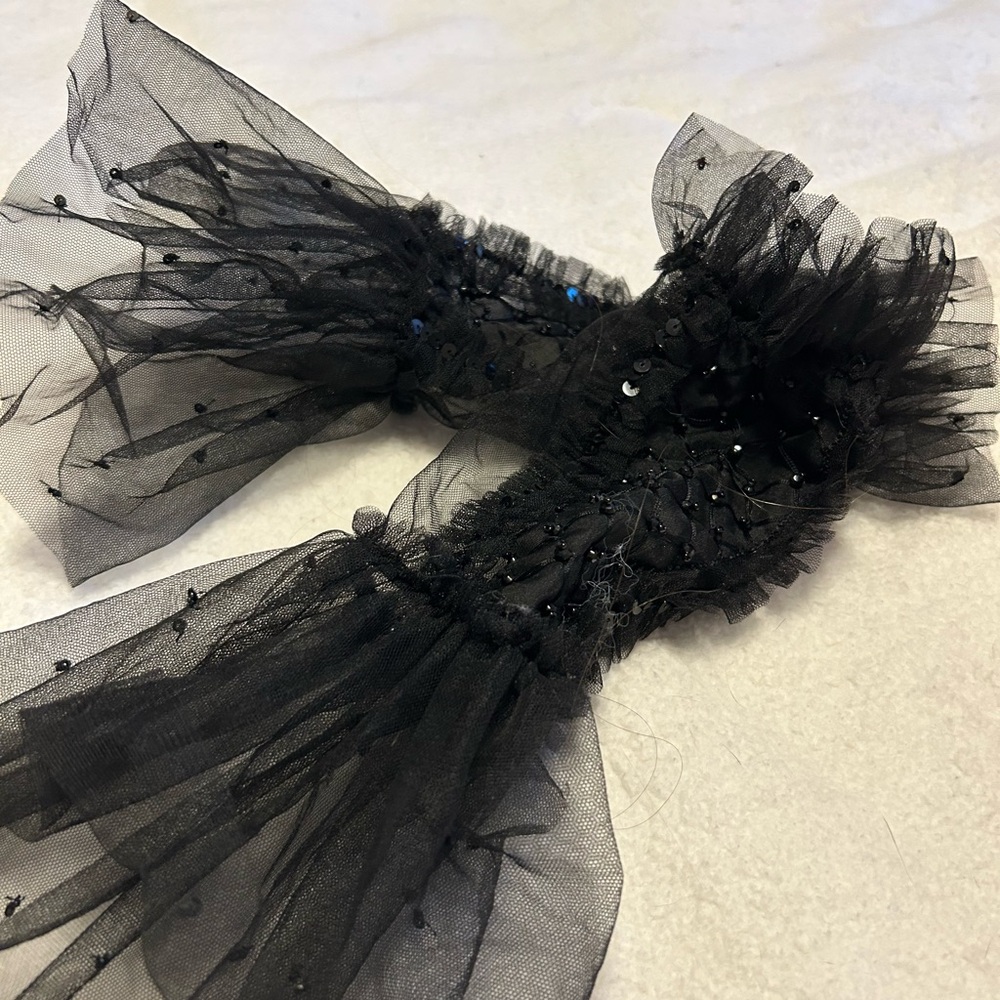 Elegant Black Tulle Arm Warmers